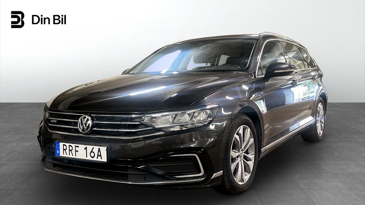 Volkswagen Passat 2020 – bild 1 av 12