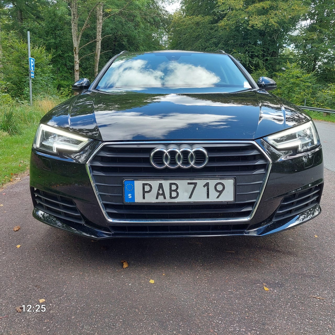 Audi A4 2016 – bild 1 av 11