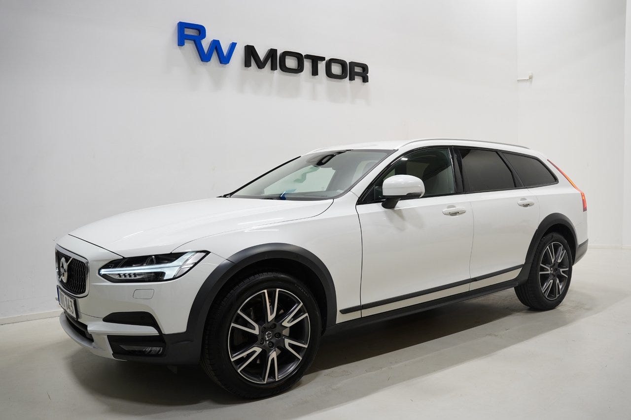 Volvo V90 Cross Country 2018 – bild 1 av 24
