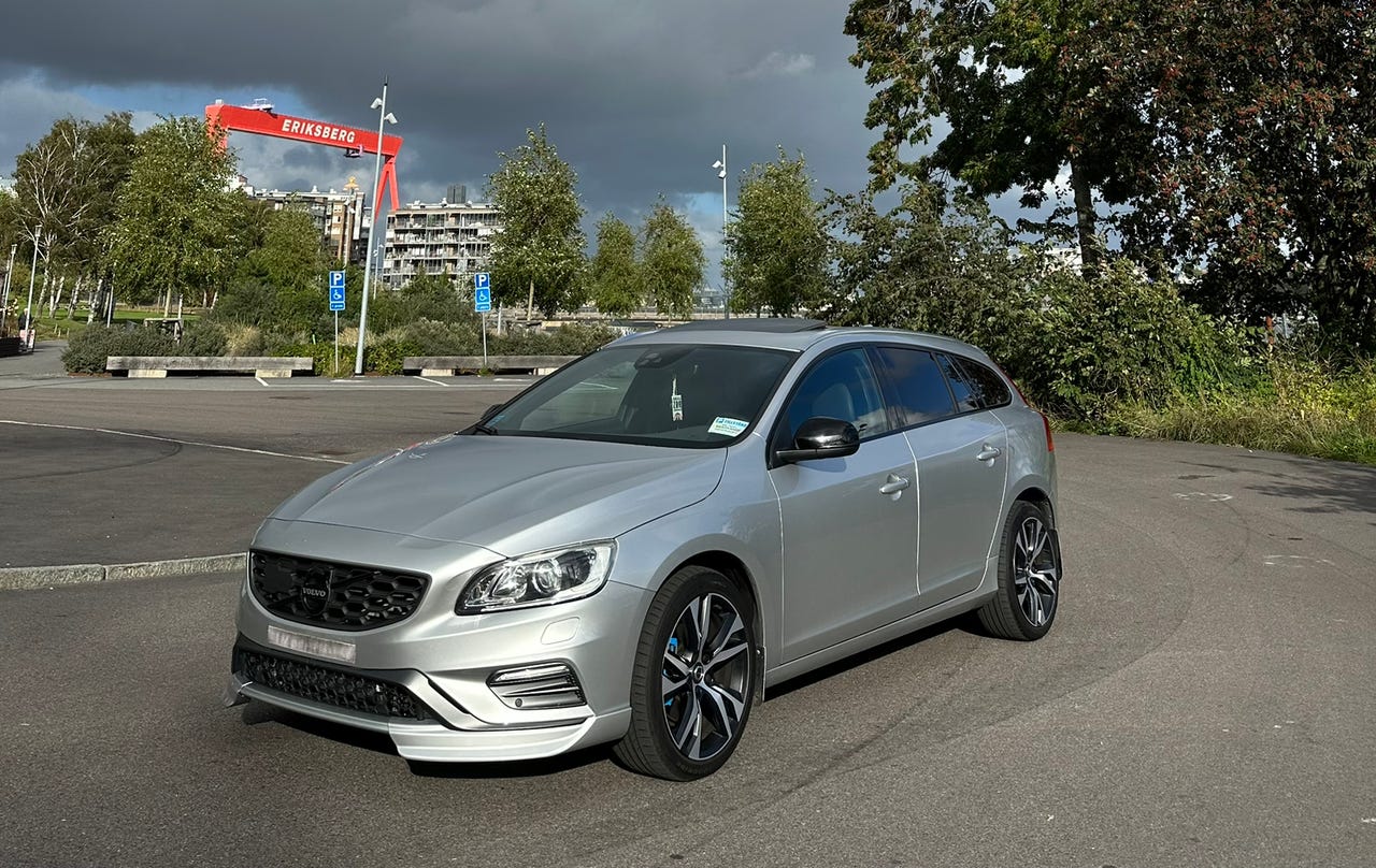 Volvo V60 2016 – bild 1 av 15