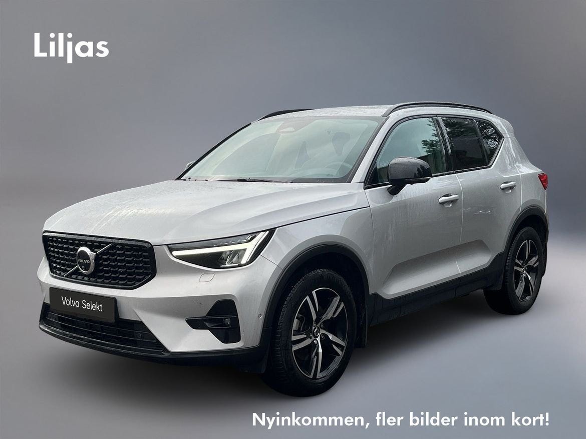 Volvo XC40 2025 – bild 1 av 4