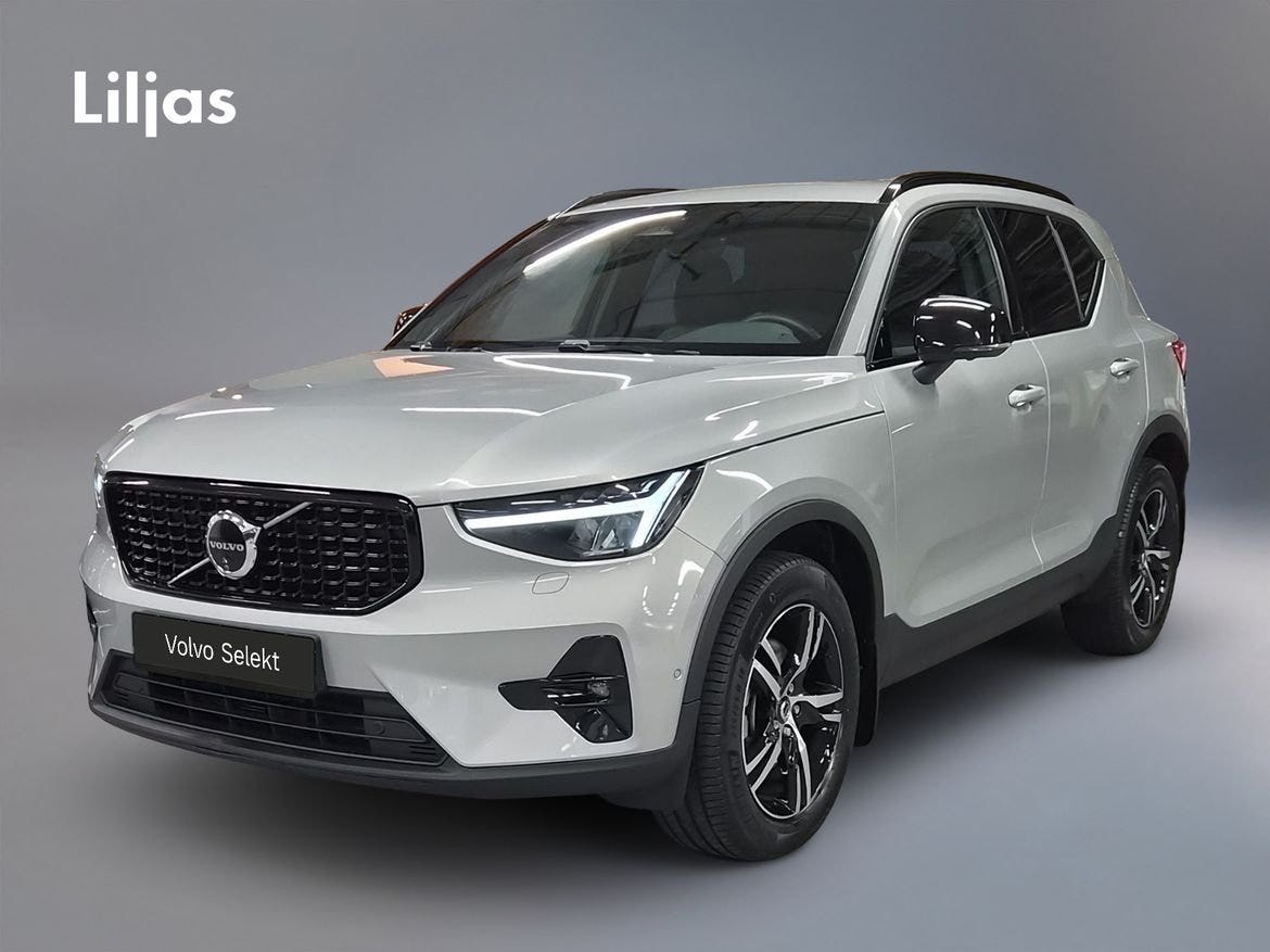 Volvo XC40 2025 – bild 1 av 12