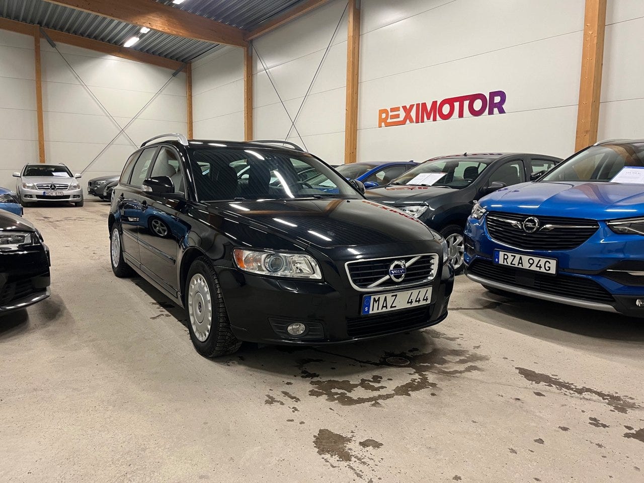 Volvo V50 2012 – bild 1 av 18