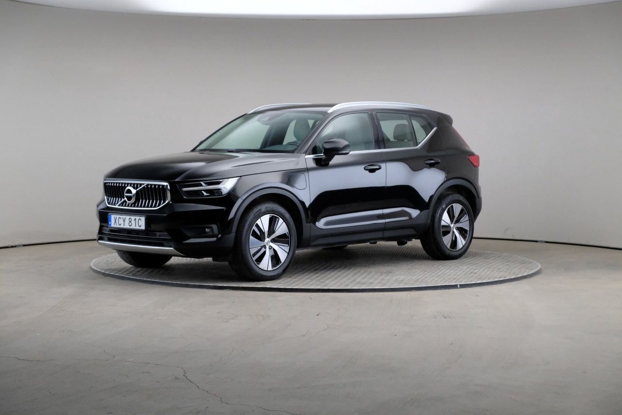 Volvo XC40 2021 – bild 1 av 24