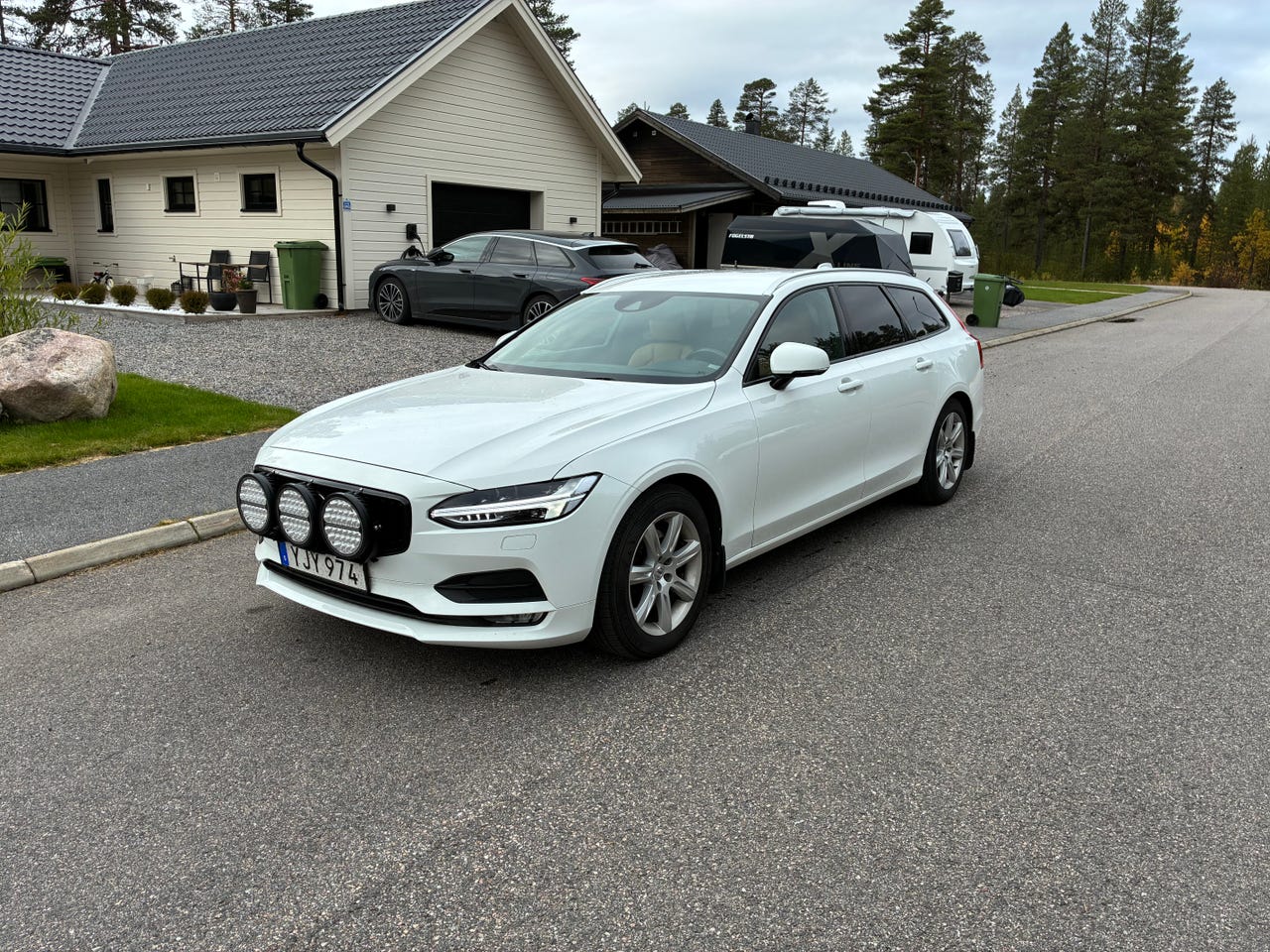 Volvo V90 2017 – bild 1 av 7