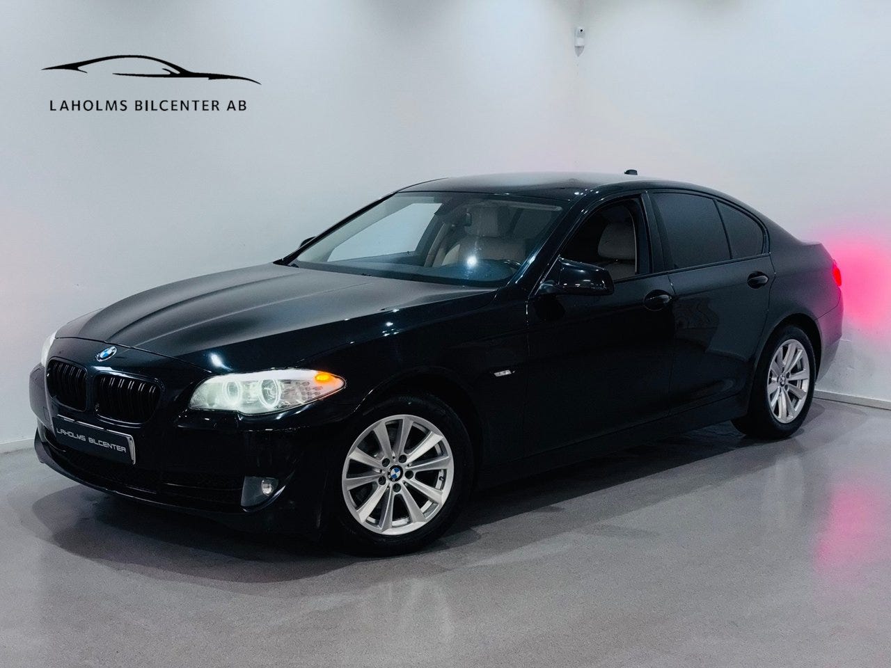 BMW 520d 2013 – bild 1 av 21