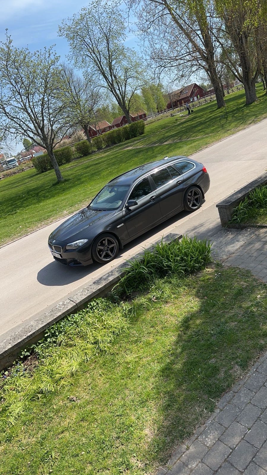 BMW 520d 2011 – bild 1 av 2