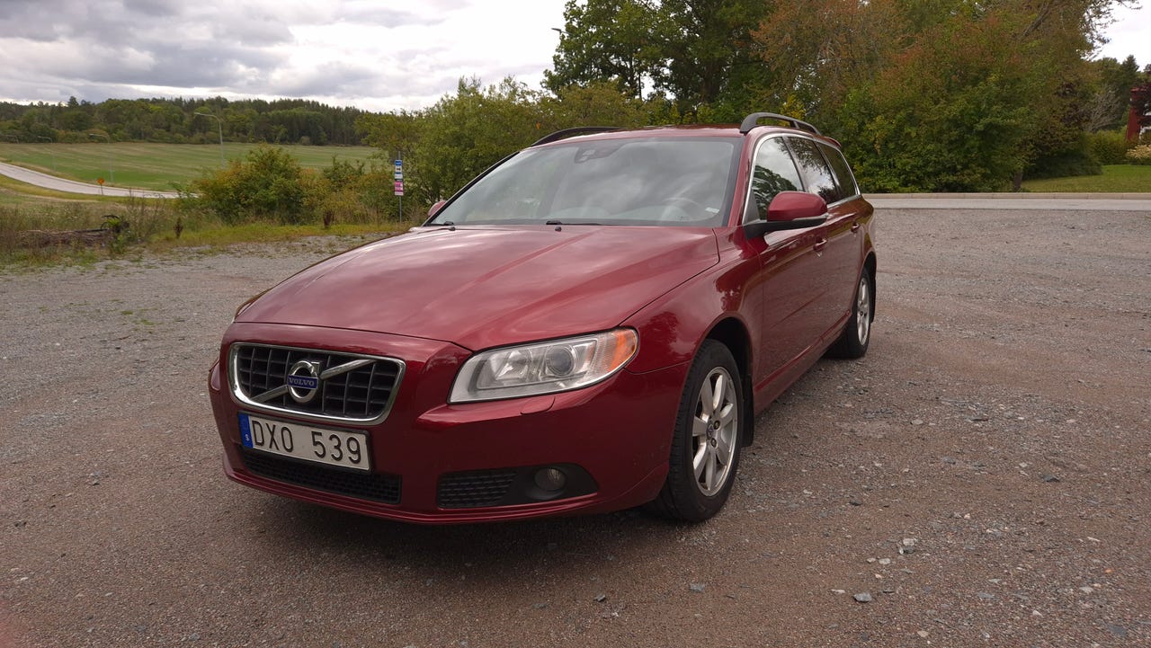 Volvo V70 2012 – bild 1 av 11