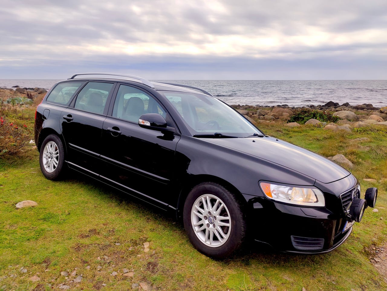 Volvo V50 2012 – bild 1 av 9