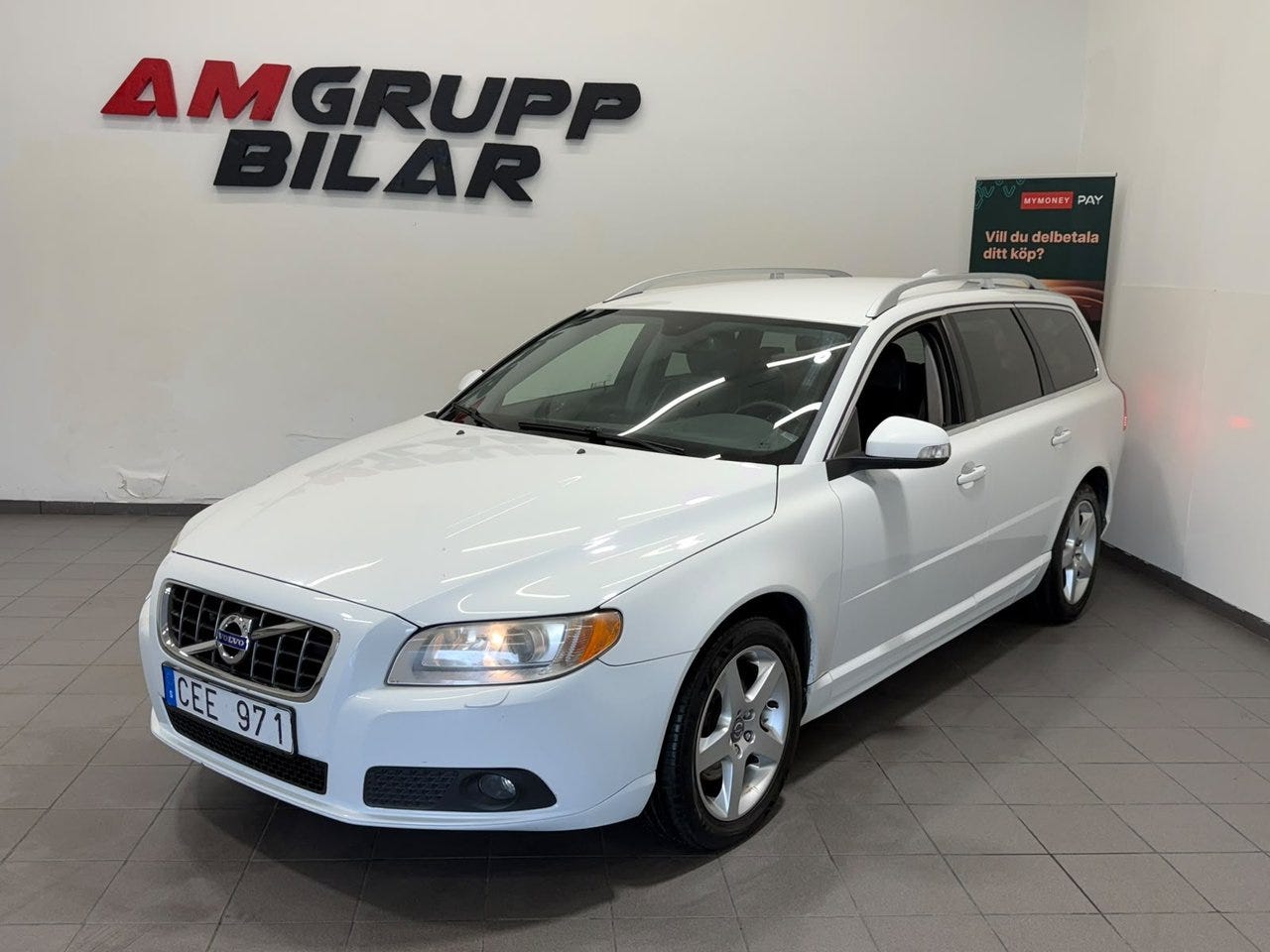 Volvo V70 2010 – bild 1 av 18
