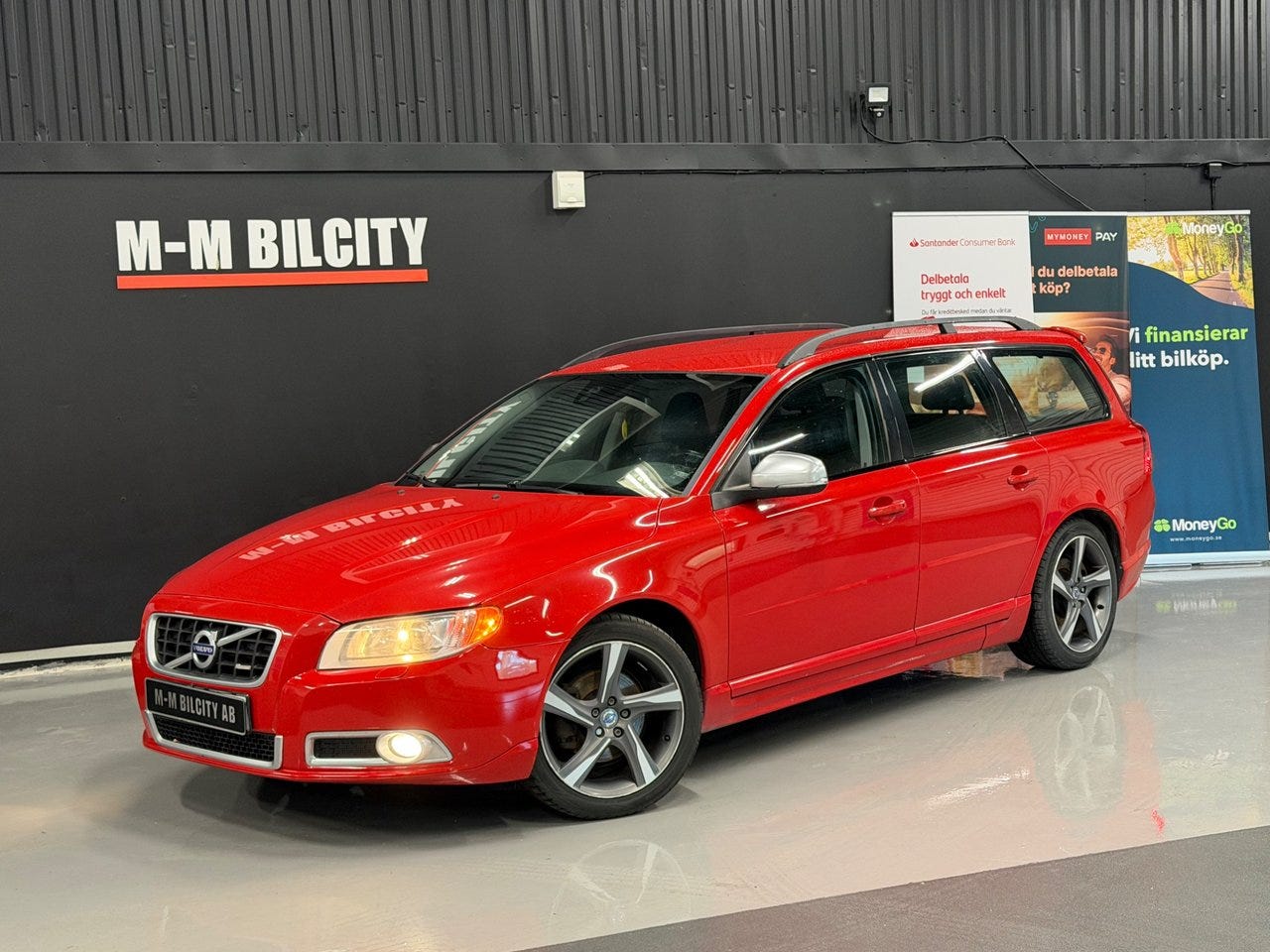 Volvo V70 2013 – bild 1 av 12