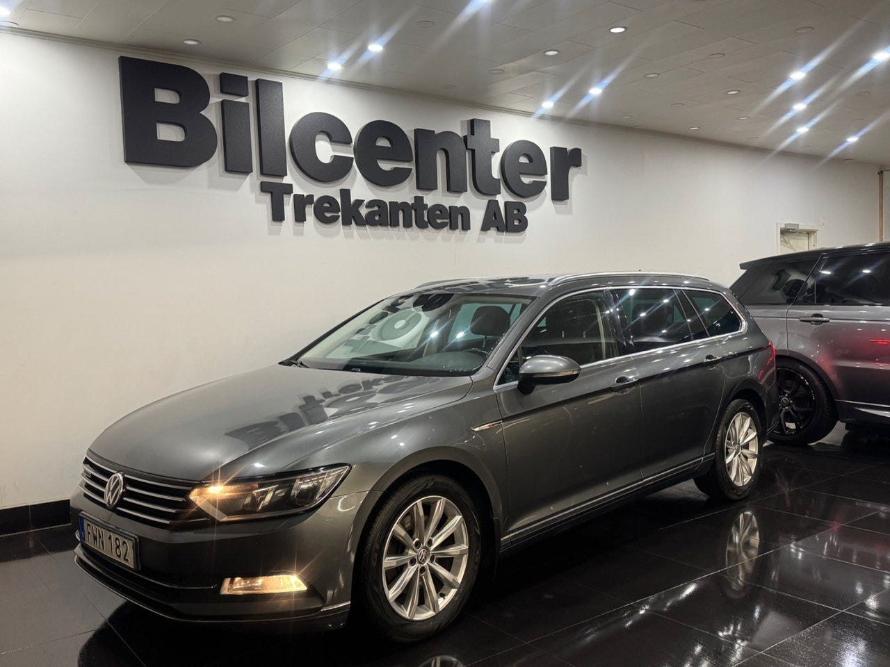 Volkswagen Passat 2015 – bild 1 av 13