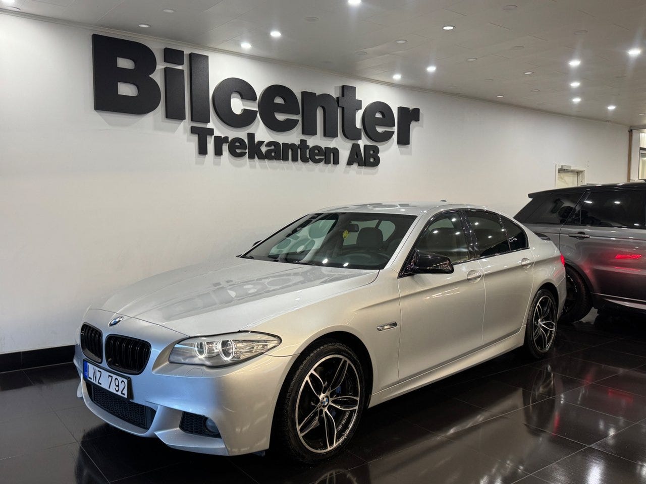 BMW 530d 2011 – bild 1 av 11