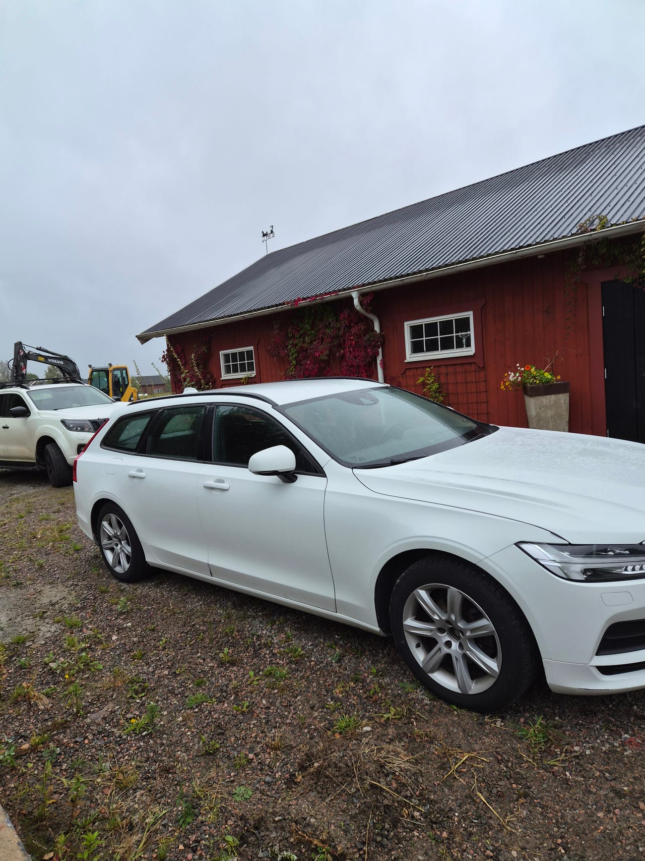Volvo V90 2018 – bild 1 av 4