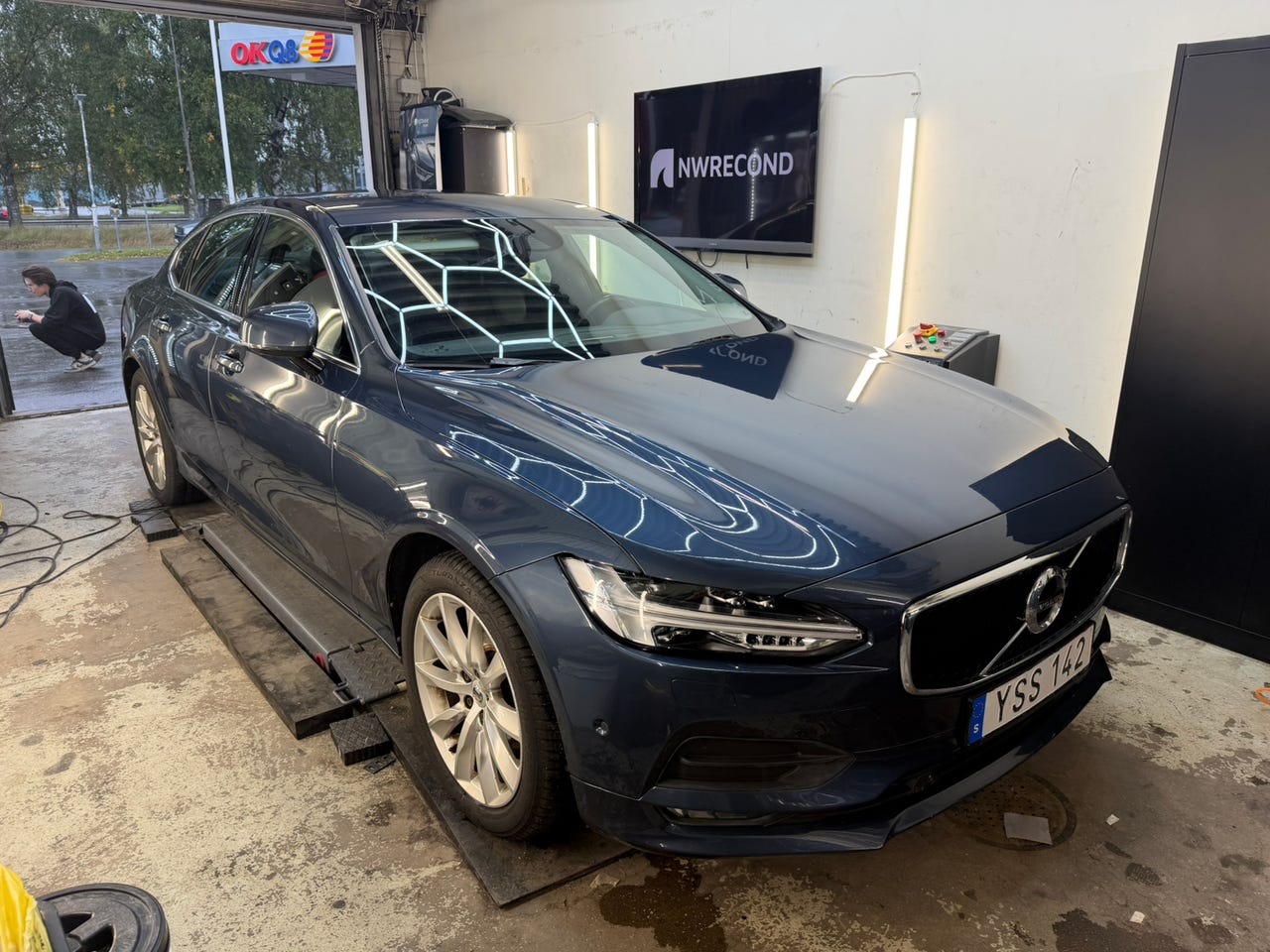 Volvo S90 2018 – bild 1 av 5