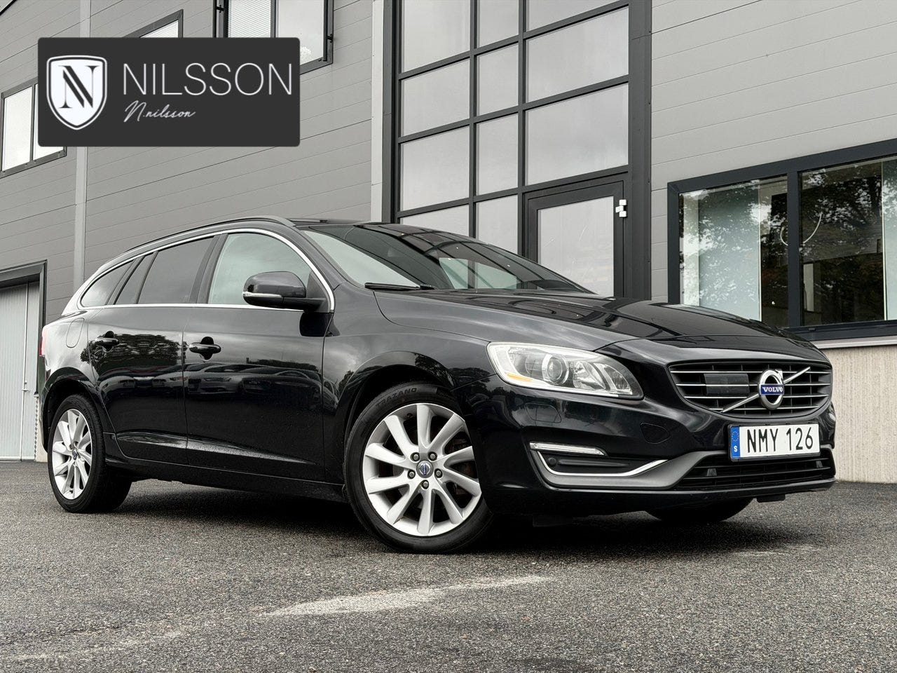 Volvo V60 2014 – bild 1 av 24