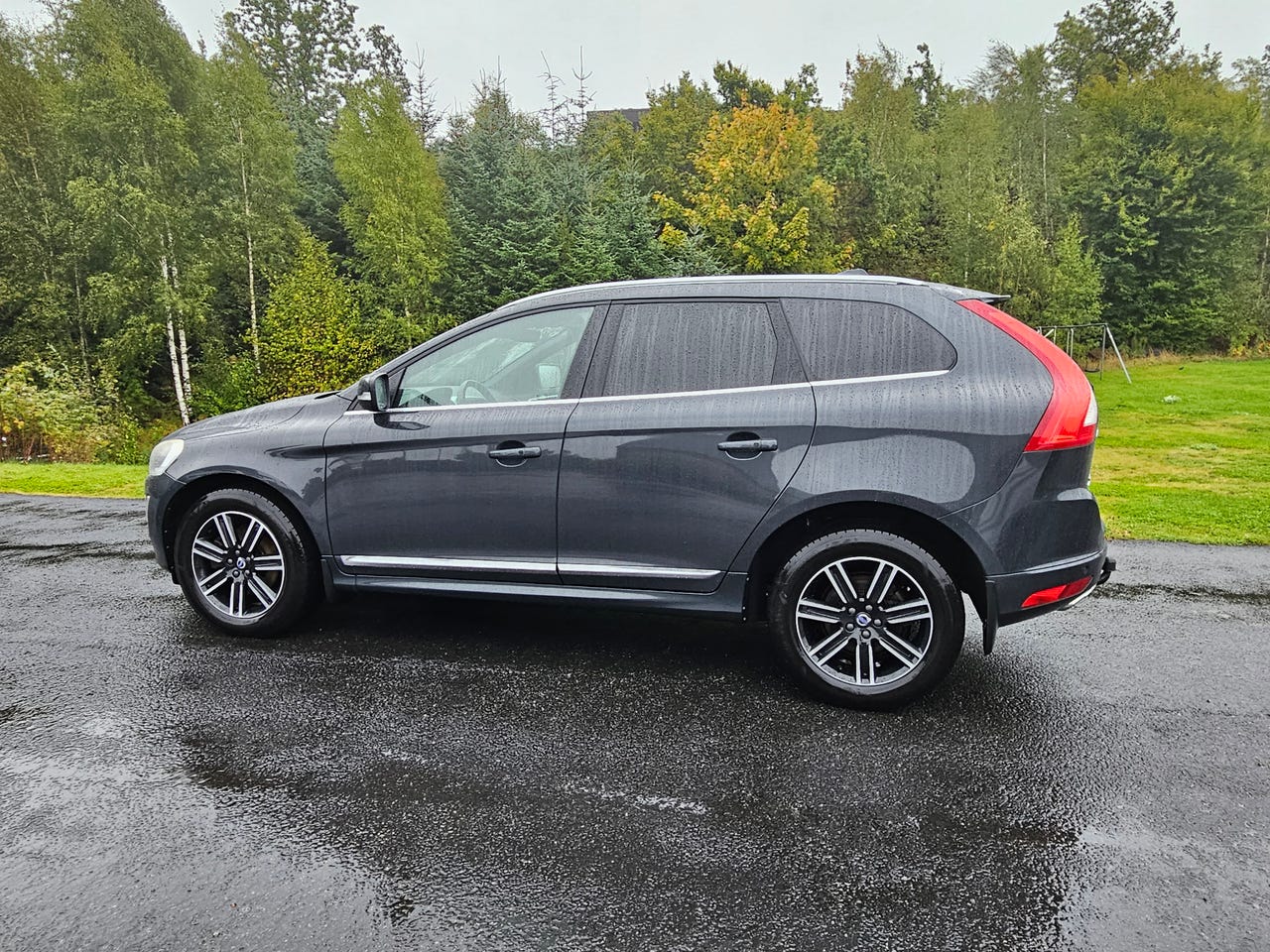 Volvo XC60 2017 – bild 1 av 10