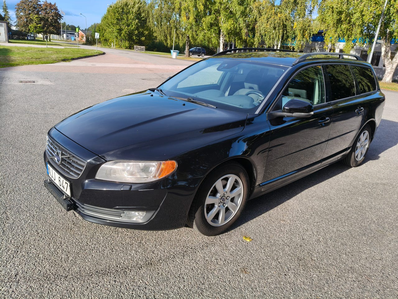 Volvo V70 2014 – bild 1 av 10
