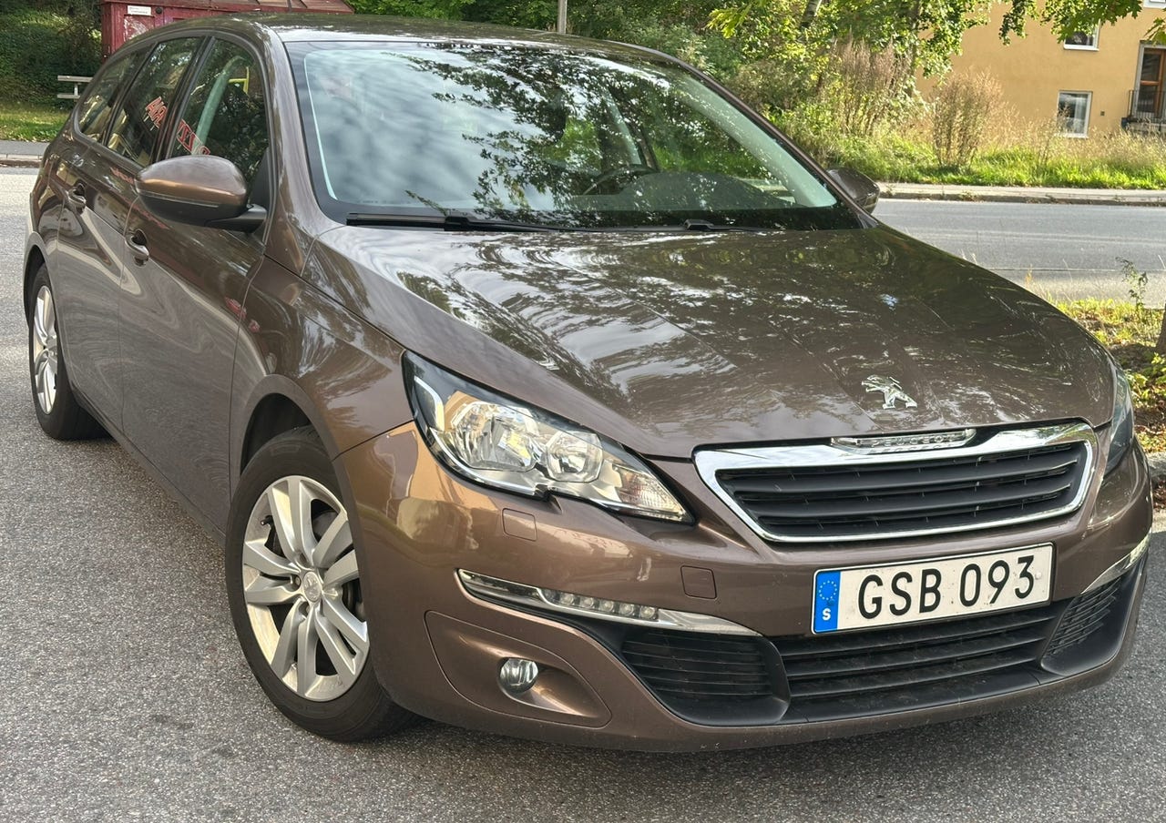 Peugeot 308 SW 2015 – bild 1 av 8