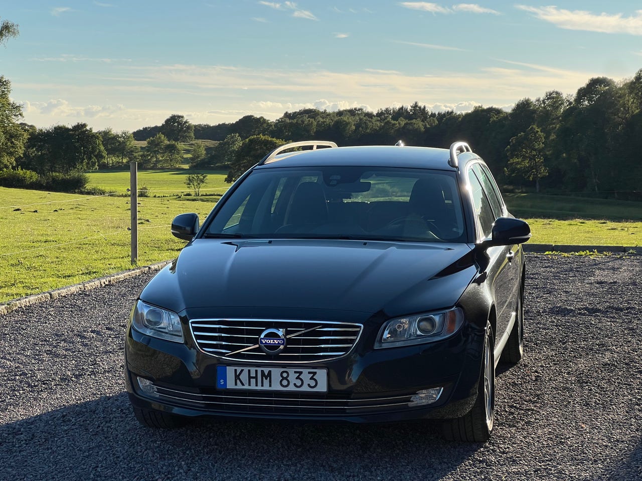 Volvo V70 2015 – bild 1 av 7