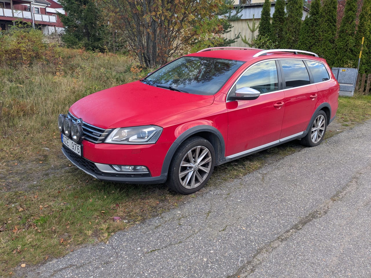 Volkswagen Passat Alltrack 2014 – bild 1 av 4