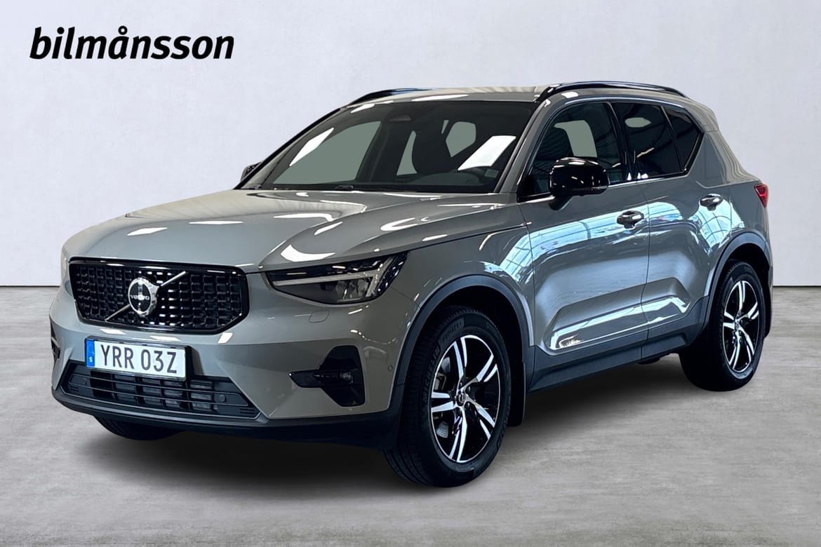 Volvo XC40 2025 – bild 1 av 24