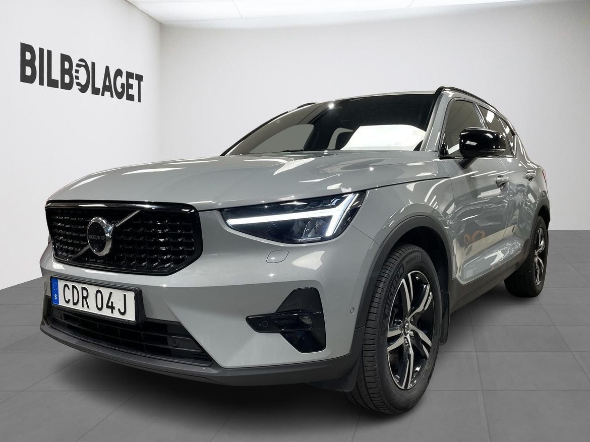 Volvo XC40 2025 – bild 1 av 24