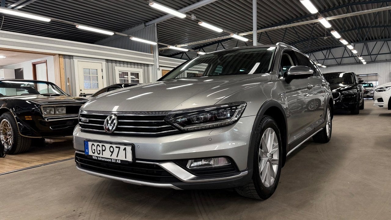Volkswagen Passat Alltrack 2016 – bild 1 av 10