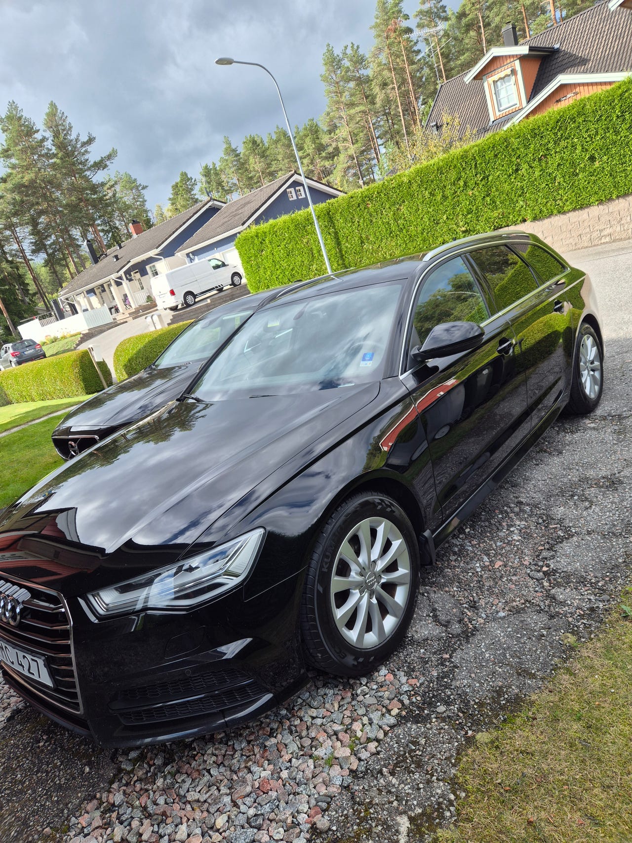 Audi A6 2018 – bild 1 av 11