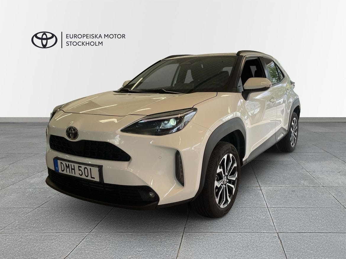 Toyota Yaris Cross 2024 – bild 1 av 17