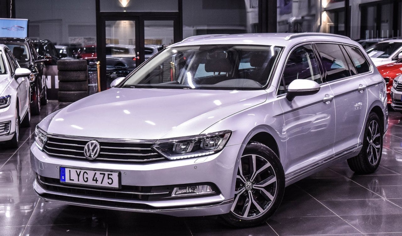 Volkswagen Passat 2016 – bild 1 av 20