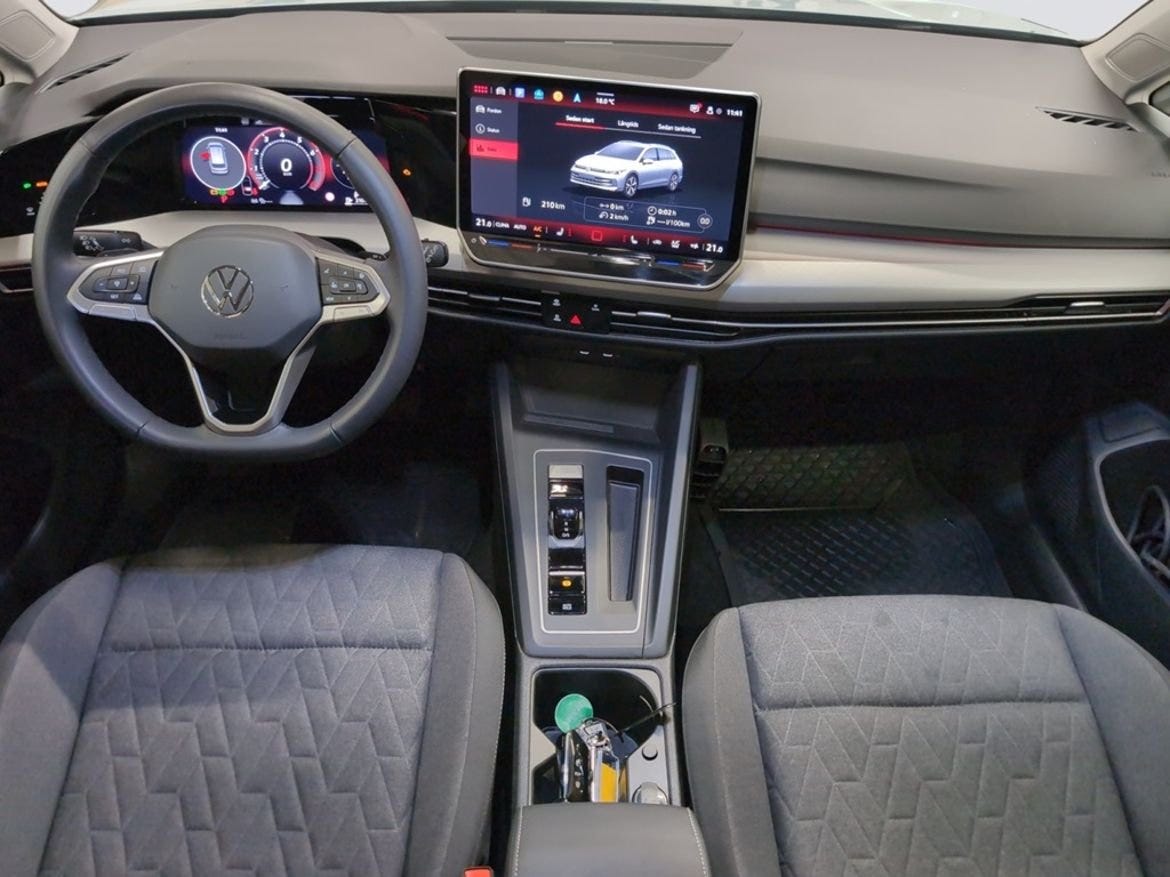 Volkswagen Golf I 2025 – bild 1 av 22