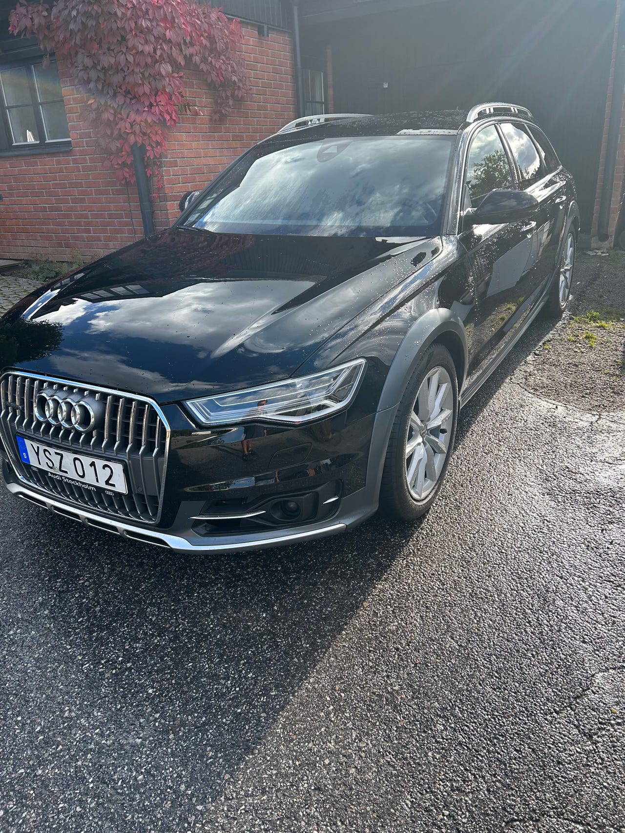 Audi A6 allroad 2018 – bild 1 av 3