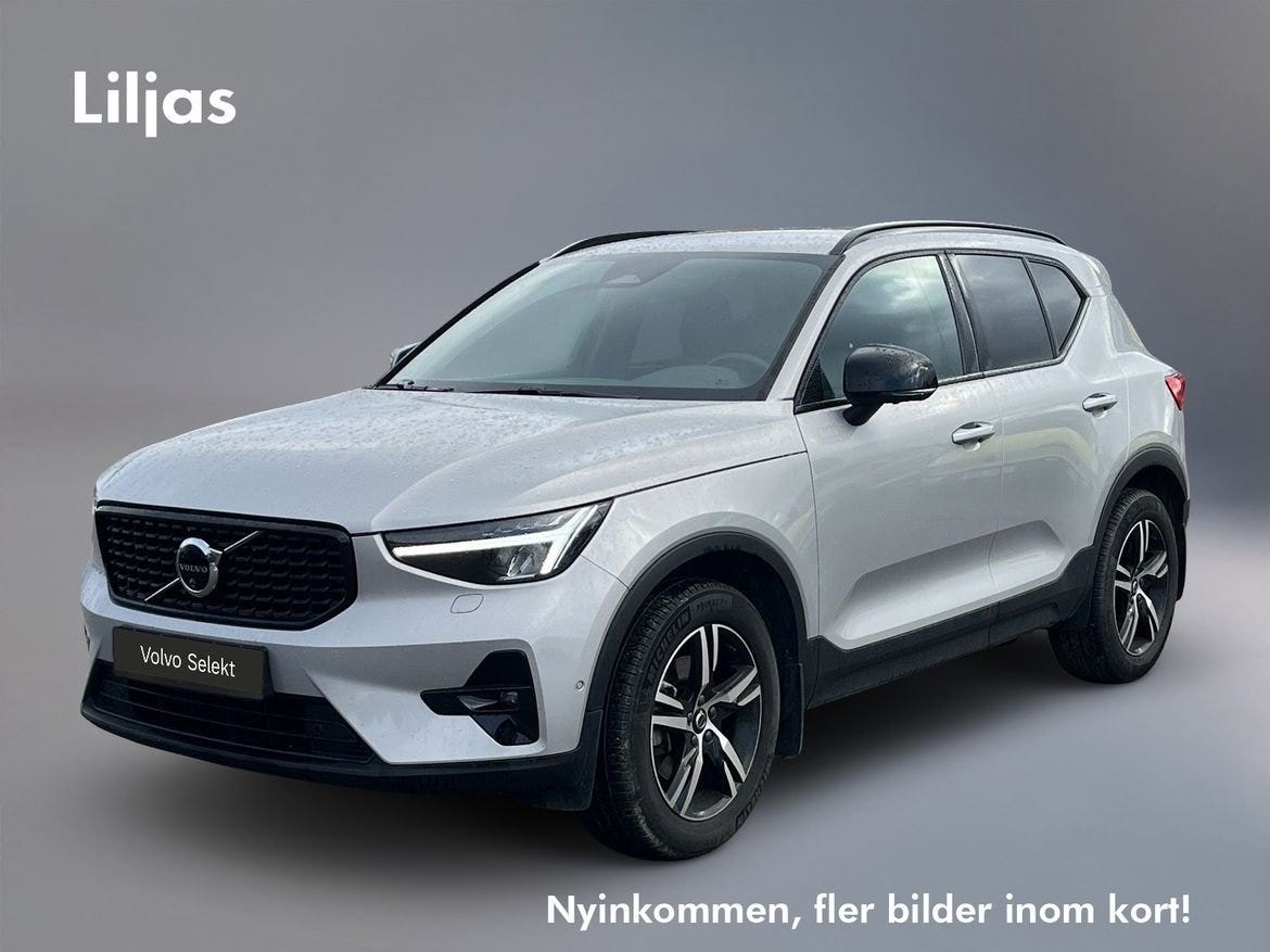 Volvo XC40 2025 – bild 1 av 4