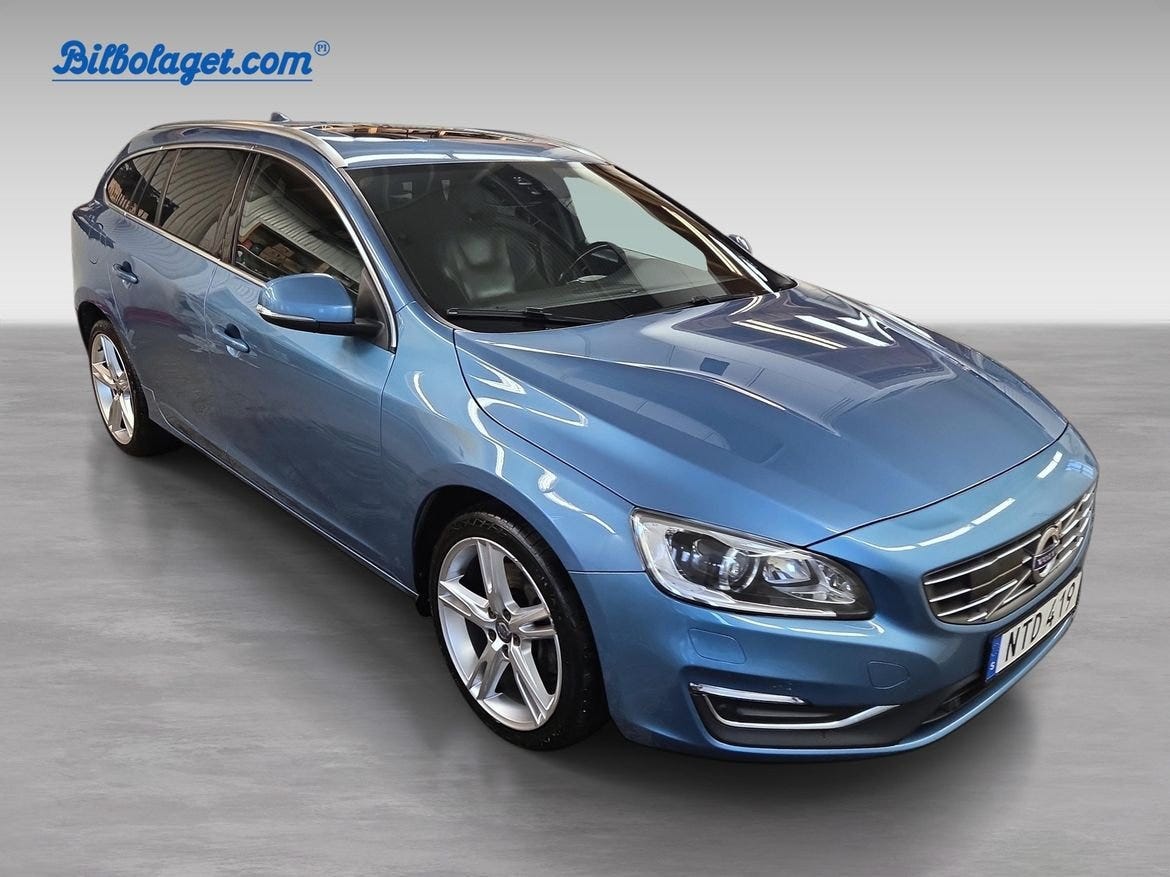 Volvo V60 2016 – bild 1 av 11