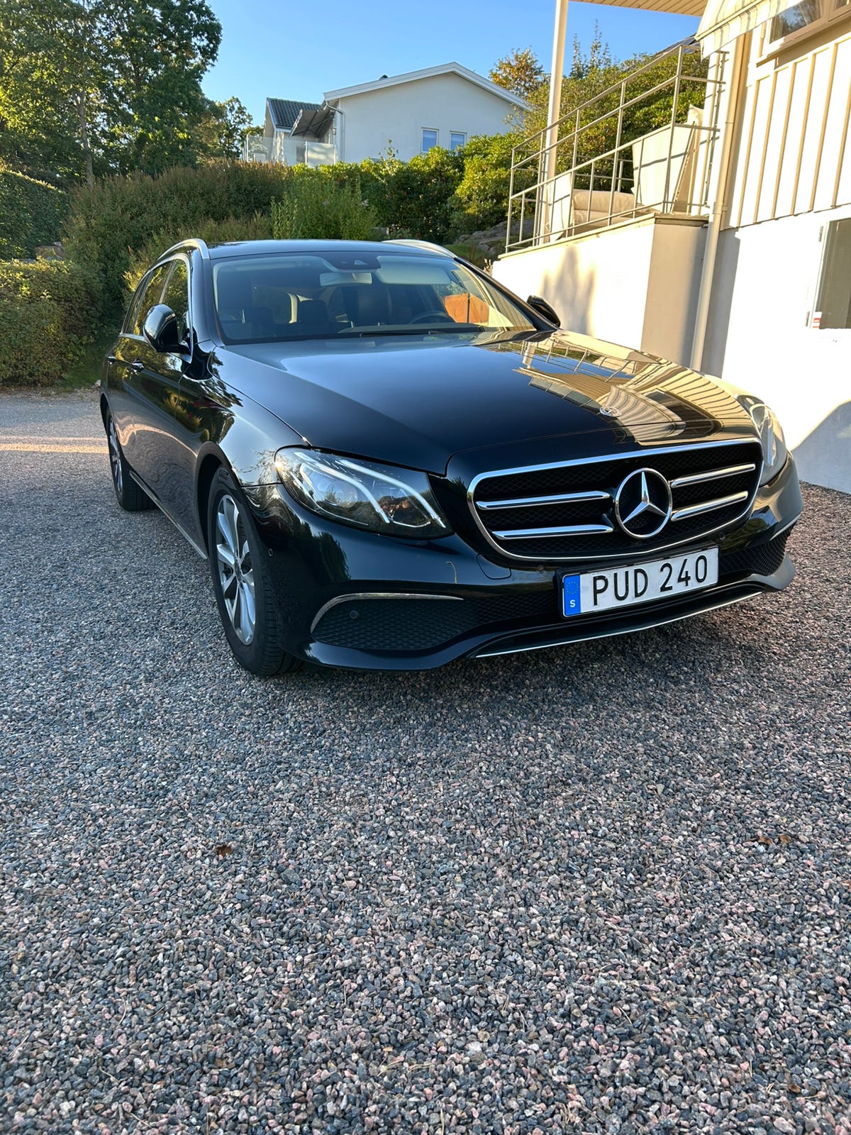 Mercedes-Benz E200 2019 – bild 1 av 7