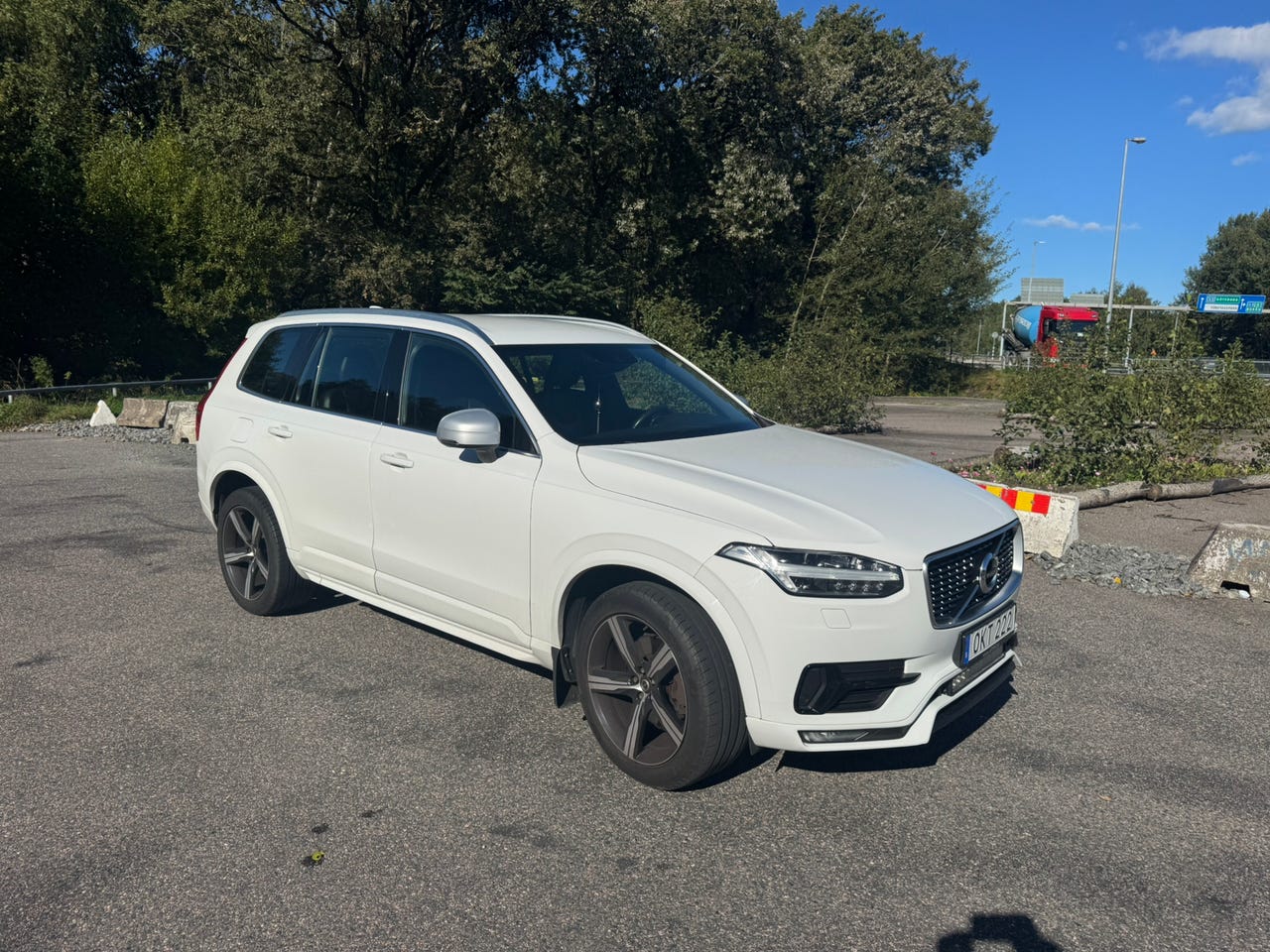 Volvo XC90 2017 – bild 1 av 24