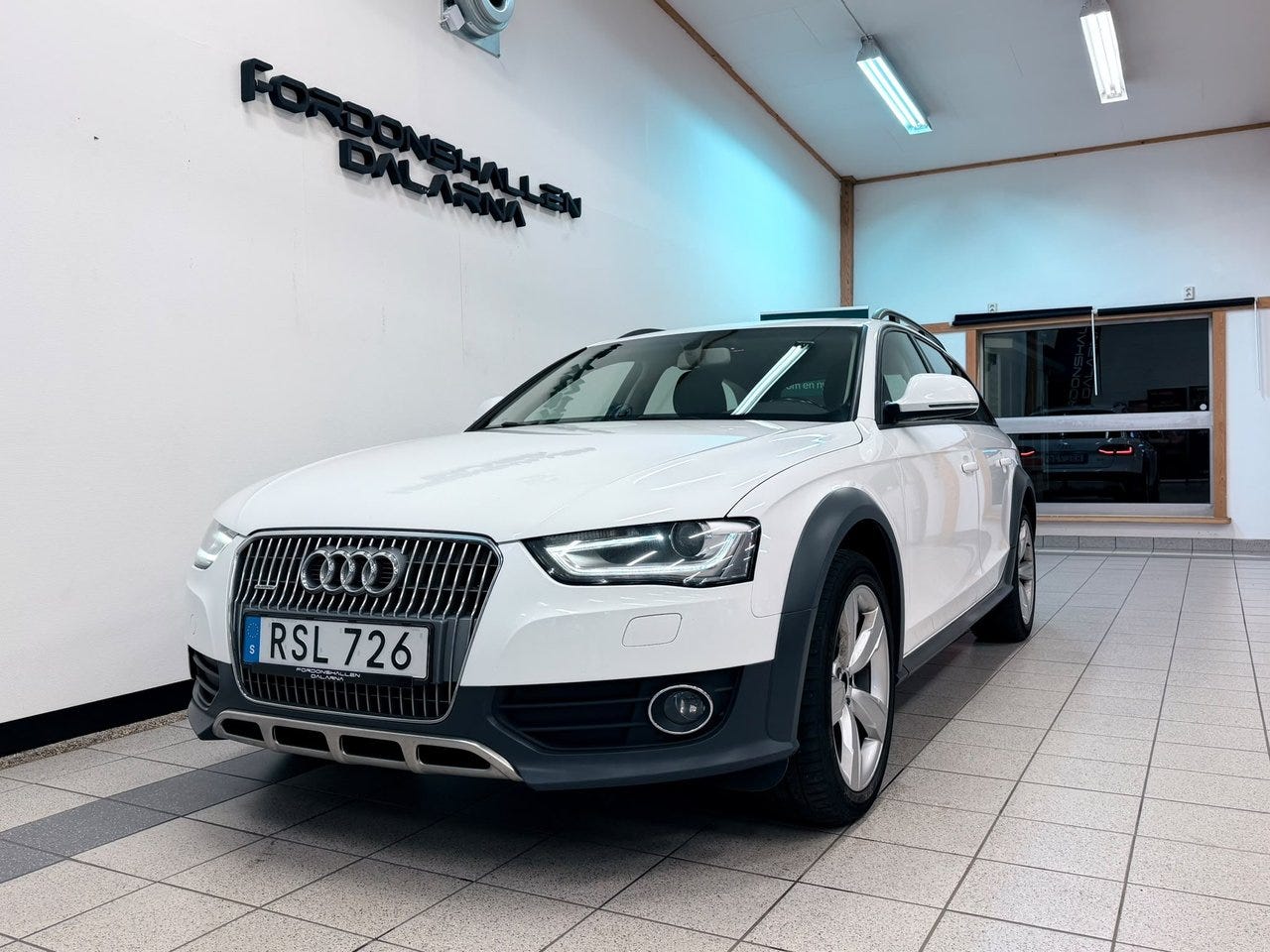 Audi A4 allroad 2015 – bild 1 av 19
