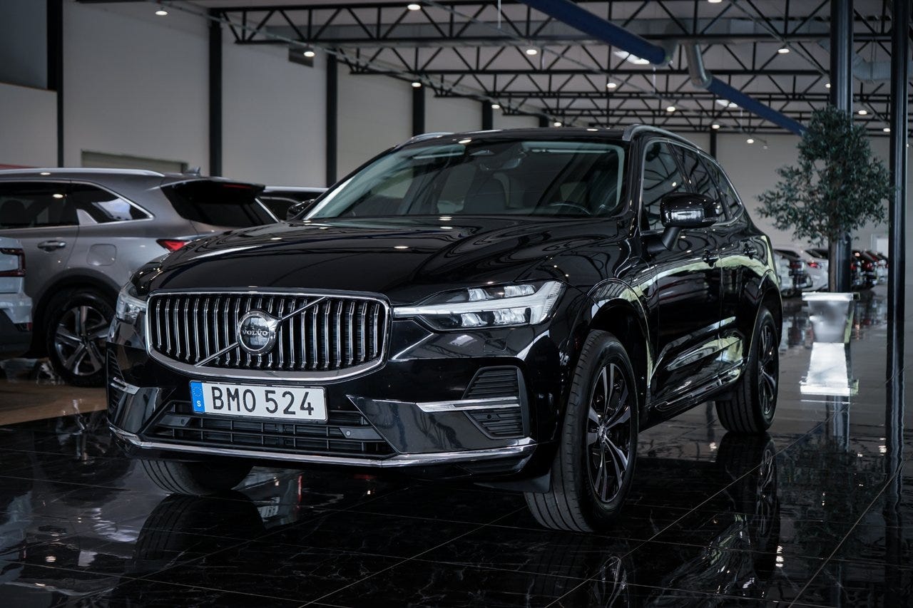 Volvo XC60 2023 – bild 1 av 24