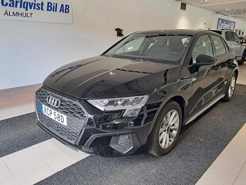 Audi A3 2023 – bild 1 av 3