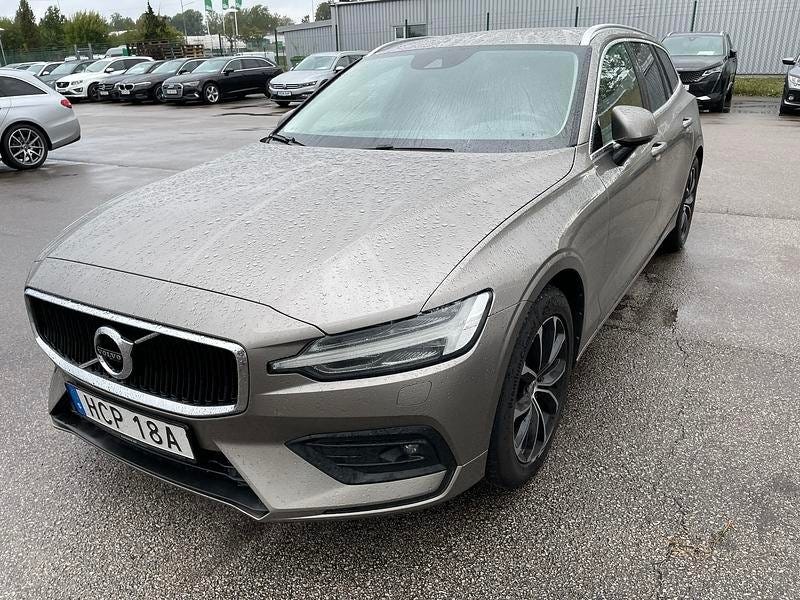Volvo V60 2021 – bild 1 av 5