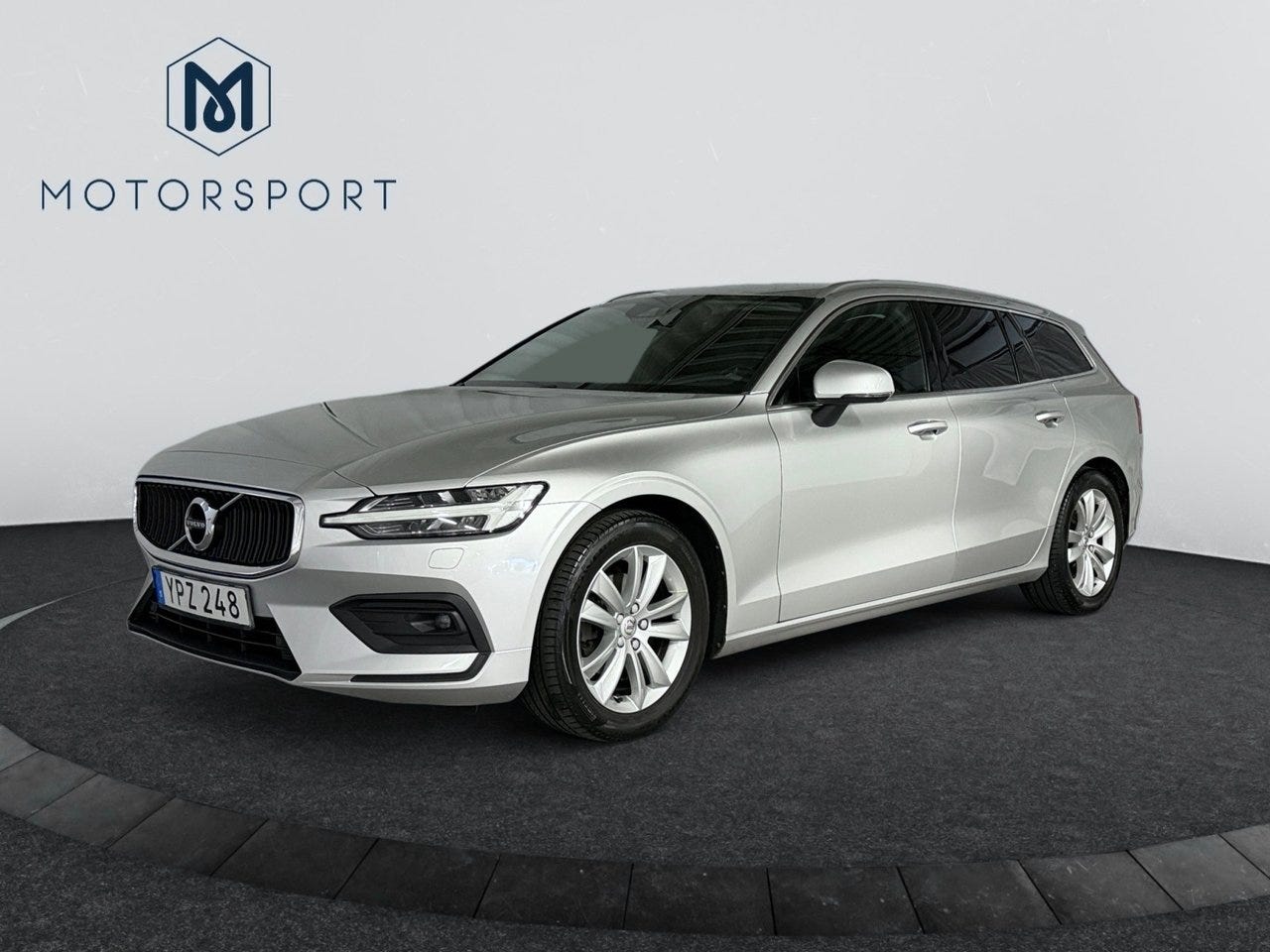 Volvo V60 2019 – bild 1 av 20