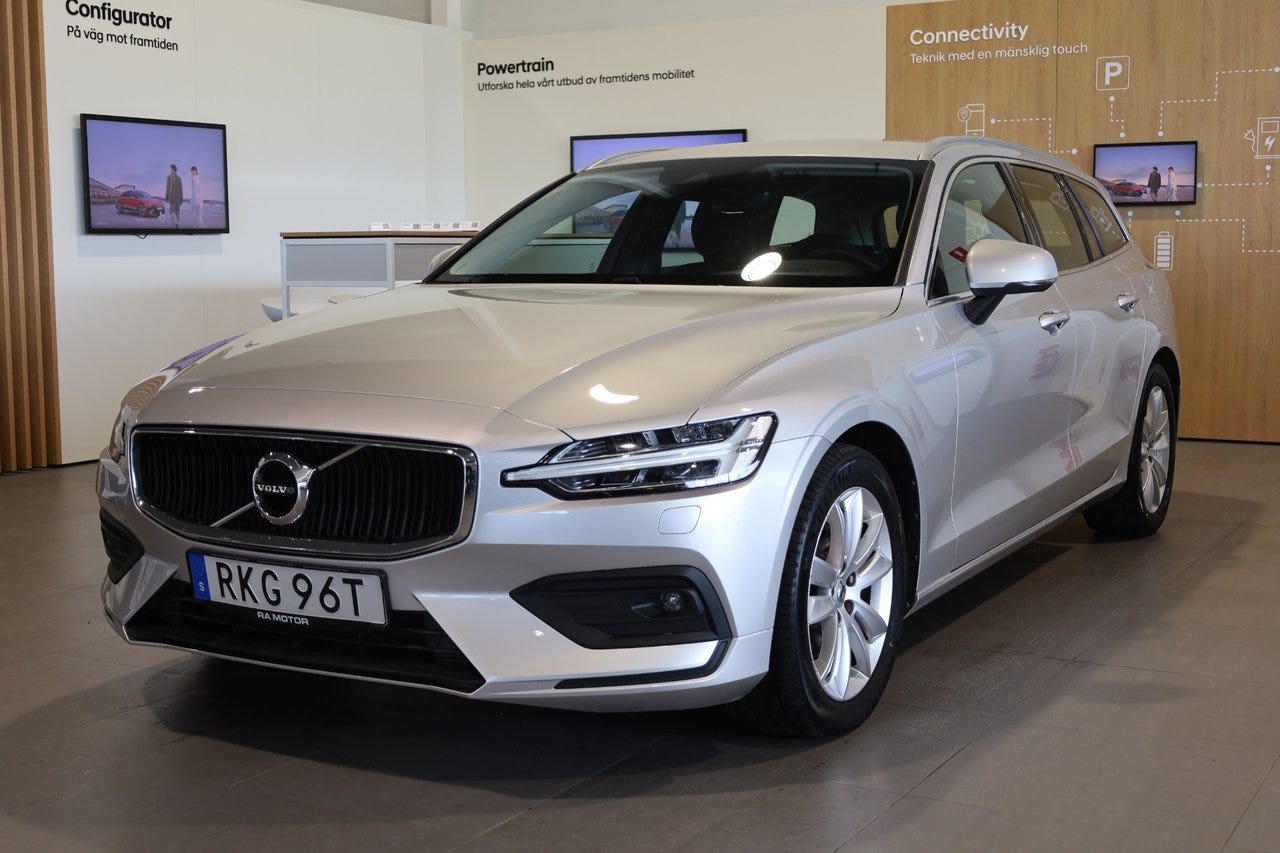 Volvo V60 2021 – bild 1 av 24