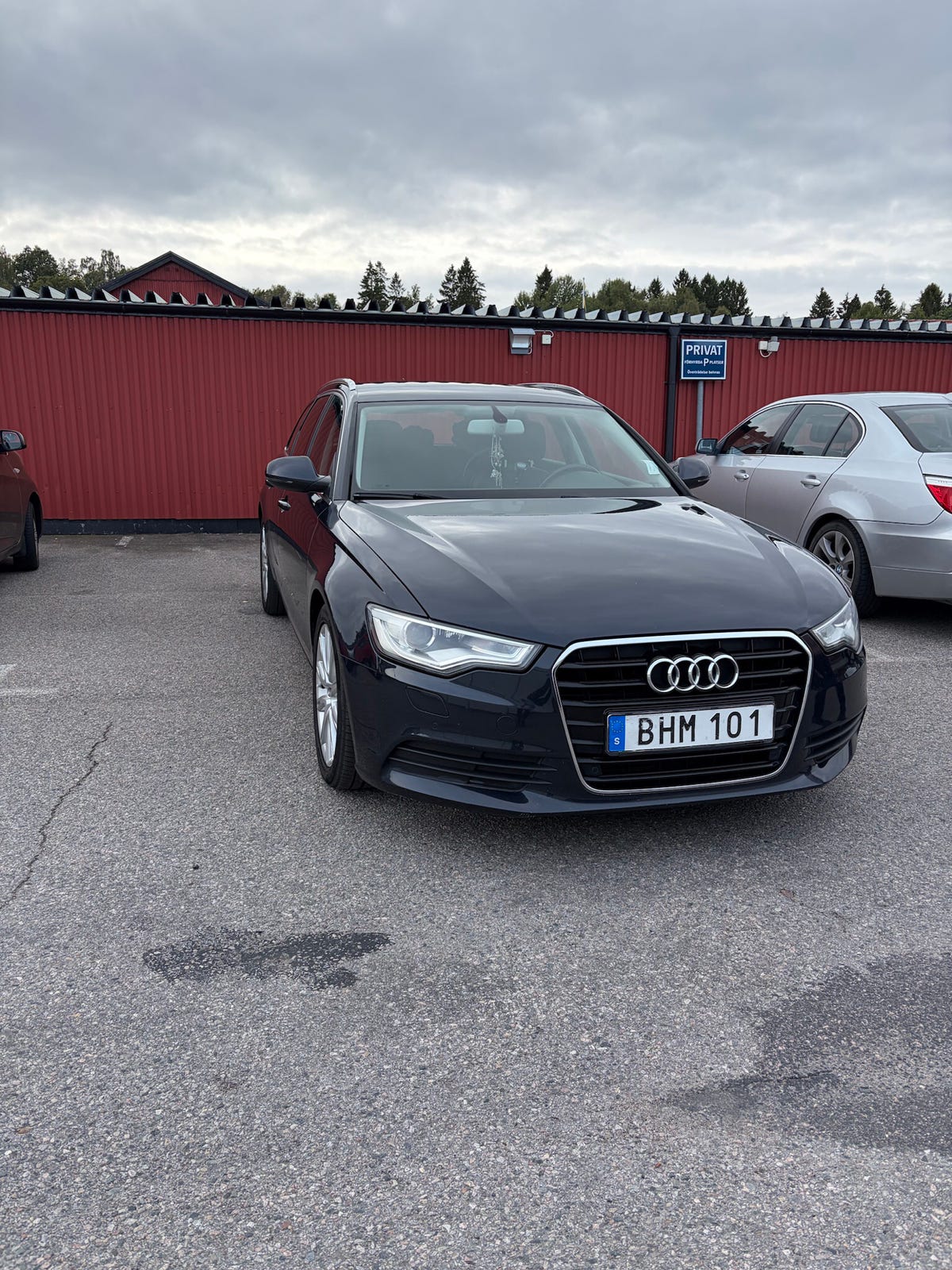 Audi A6 2014 – bild 1 av 8