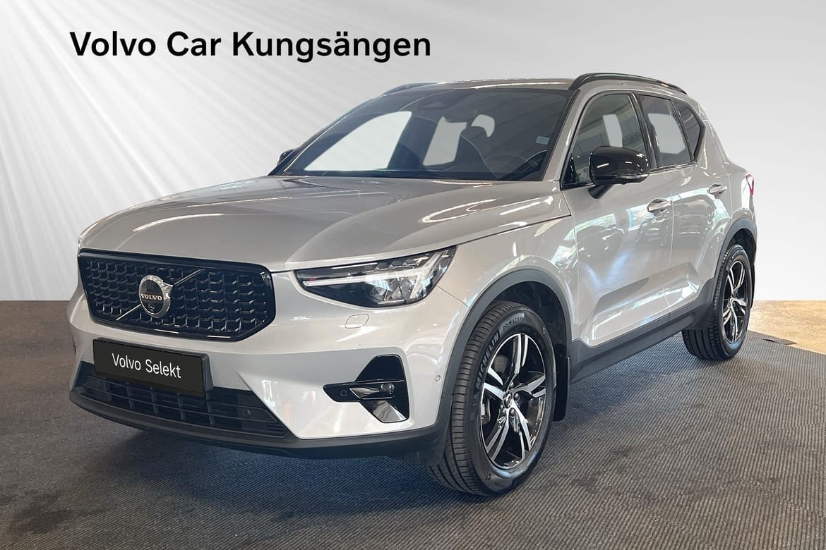 Volvo XC40 2025 – bild 1 av 24