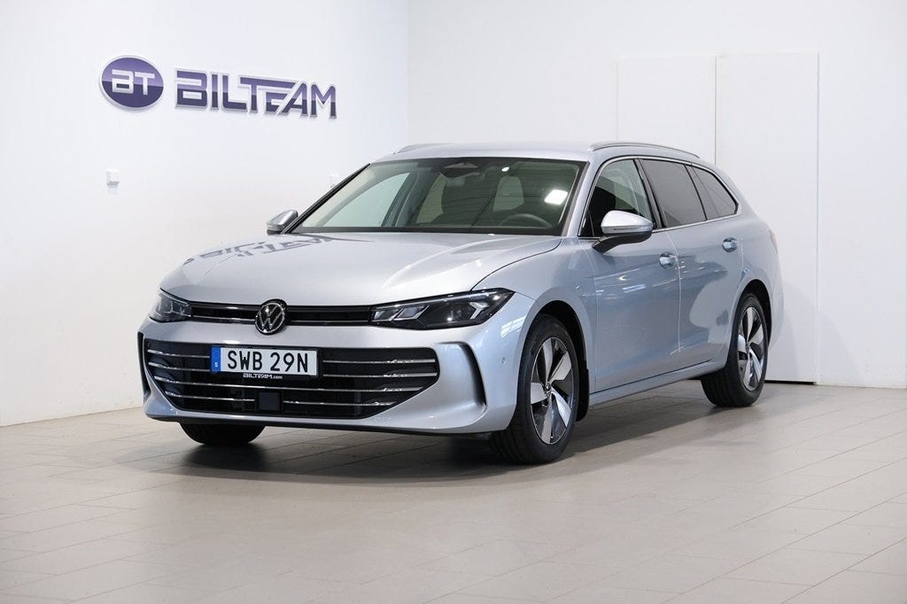 Volkswagen Passat 2025 – bild 1 av 24