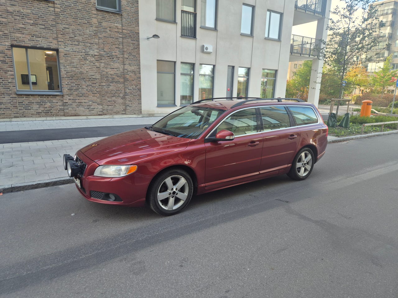 Volvo V70 2011 – bild 1 av 5