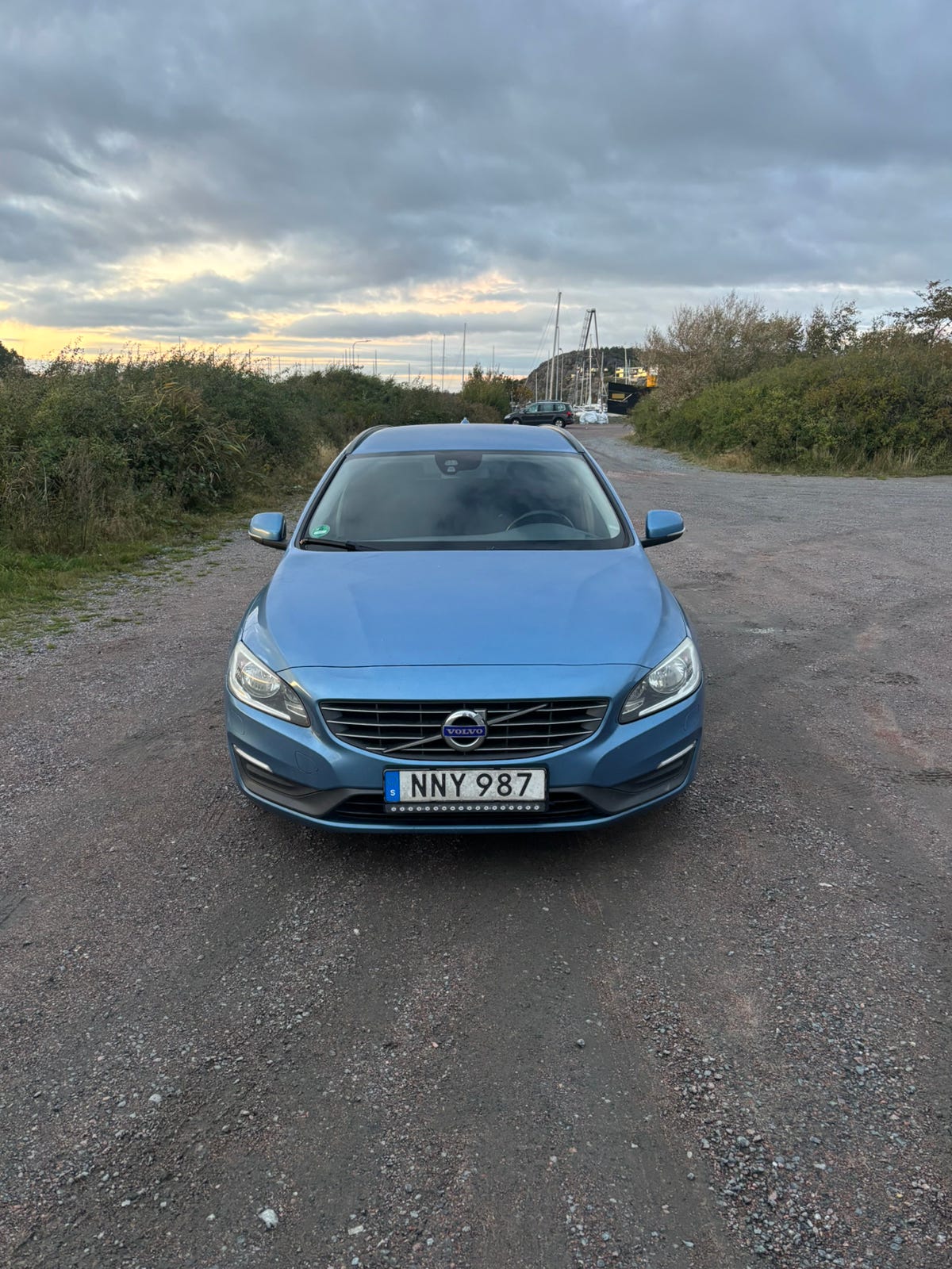 Volvo V60 2014 – bild 1 av 6