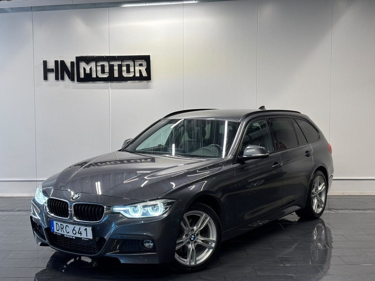 BMW 320d 2018 – bild 1 av 24