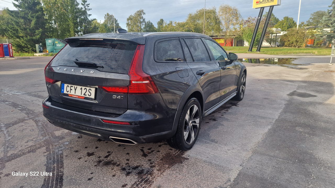 Volvo V60 Cross Country 2020 – bild 1 av 11